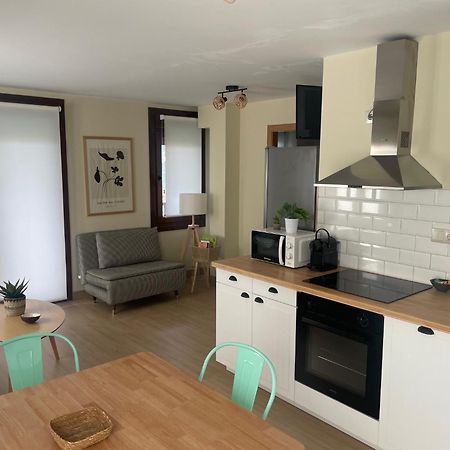 Casita Independiente Y Tres Apartamentos Con Piscina Ladeira Playa Baiona Bagian luar foto