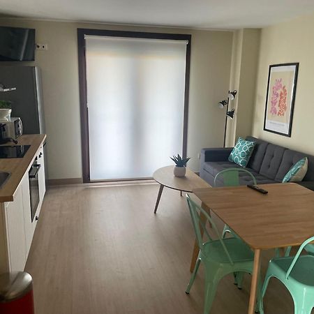 Casita Independiente Y Tres Apartamentos Con Piscina Ladeira Playa Baiona Bagian luar foto
