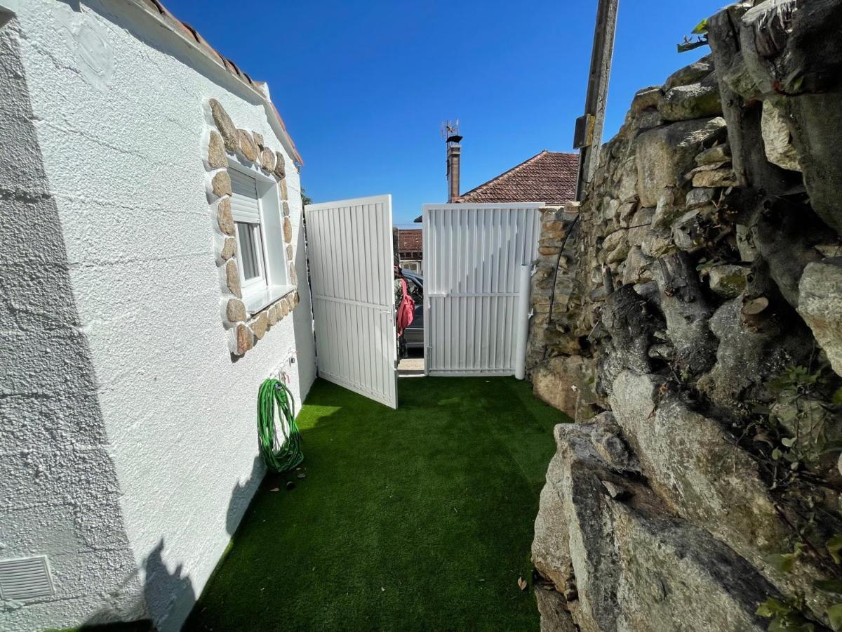 Casita Independiente Y Tres Apartamentos Con Piscina Ladeira Playa Baiona Bagian luar foto