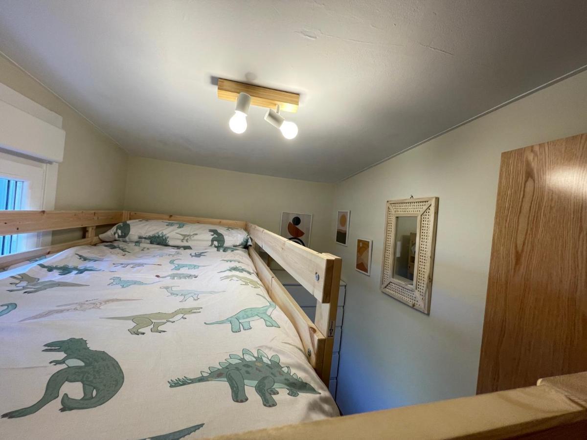 Casita Independiente Y Tres Apartamentos Con Piscina Ladeira Playa Baiona Bagian luar foto