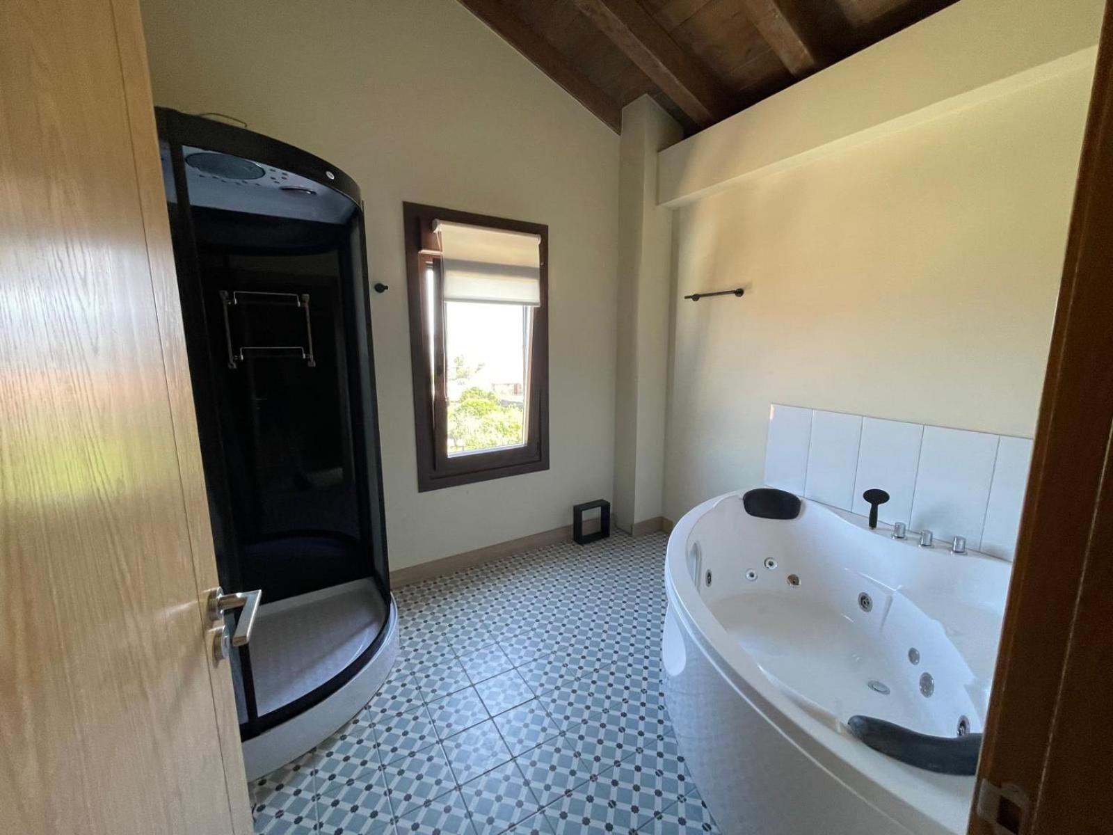 Casita Independiente Y Tres Apartamentos Con Piscina Ladeira Playa Baiona Bagian luar foto