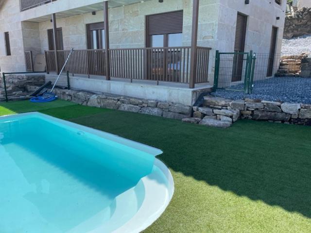 Casita Independiente Y Tres Apartamentos Con Piscina Ladeira Playa Baiona Bagian luar foto