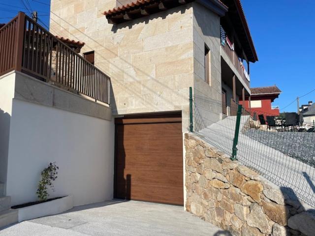 Casita Independiente Y Tres Apartamentos Con Piscina Ladeira Playa Baiona Bagian luar foto