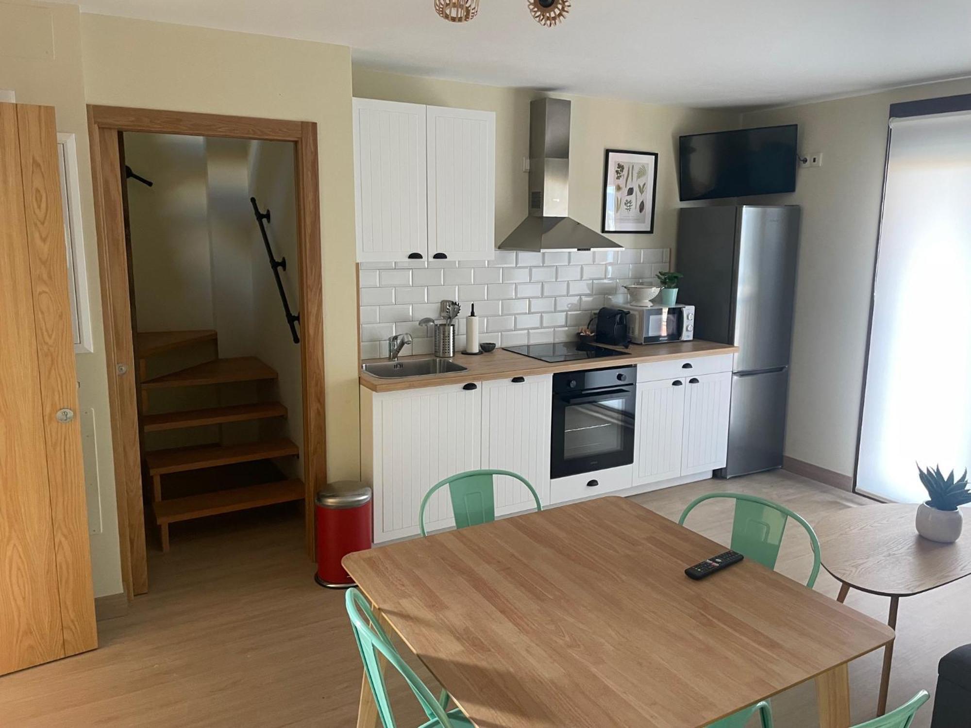 Casita Independiente Y Tres Apartamentos Con Piscina Ladeira Playa Baiona Bagian luar foto